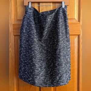 **3-for-15** 💥💥NWT💥💥 9 & Co. Black & Ivory Pencil Skirt